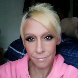 Meet your Posher, Carrie